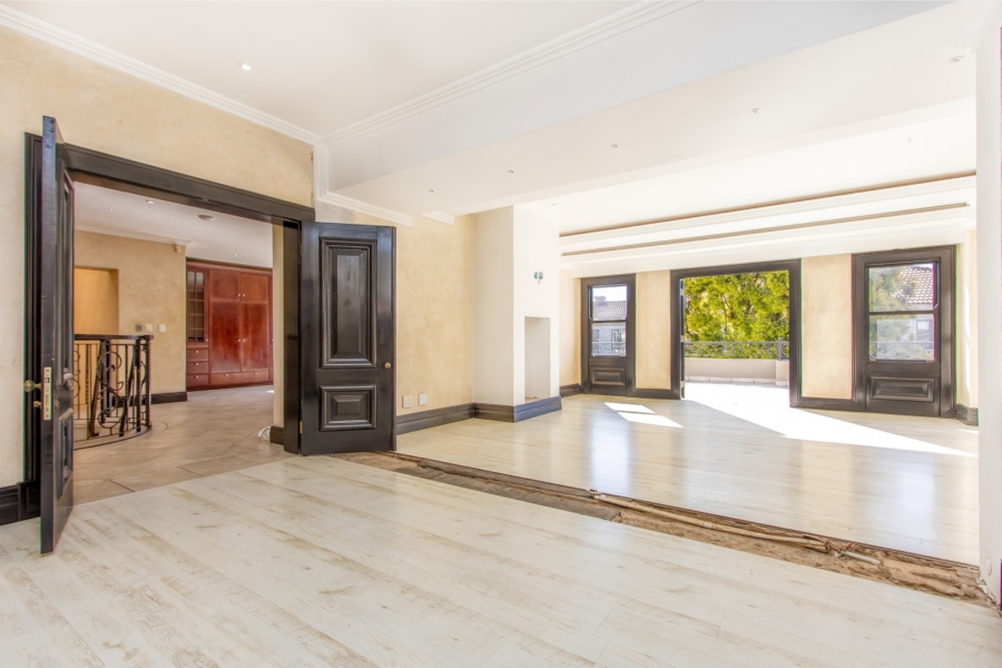 6 Bedroom Property for Sale in Dainfern Golf Estate Gauteng