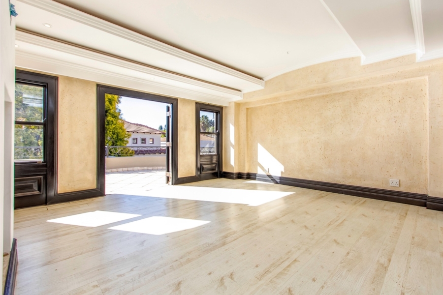 6 Bedroom Property for Sale in Dainfern Golf Estate Gauteng