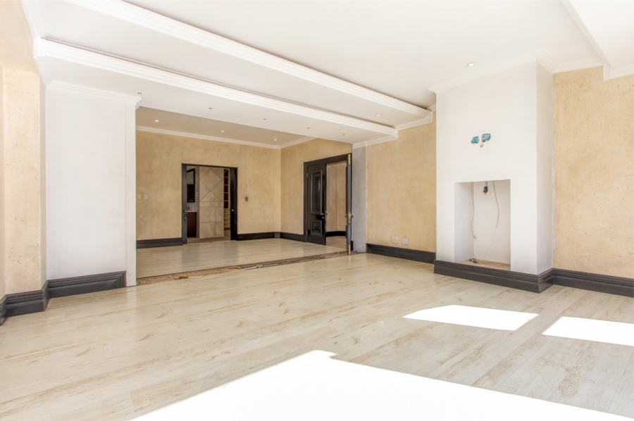6 Bedroom Property for Sale in Dainfern Golf Estate Gauteng
