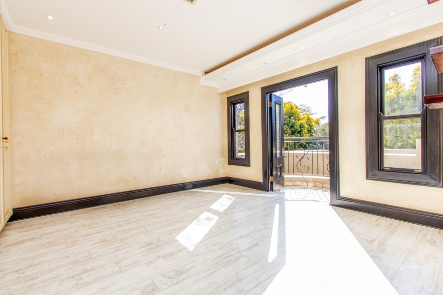 6 Bedroom Property for Sale in Dainfern Golf Estate Gauteng