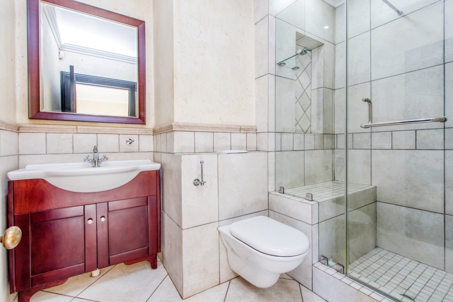 6 Bedroom Property for Sale in Dainfern Golf Estate Gauteng