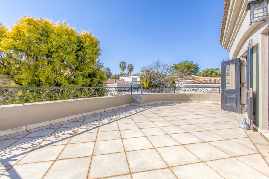 6 Bedroom Property for Sale in Dainfern Golf Estate Gauteng
