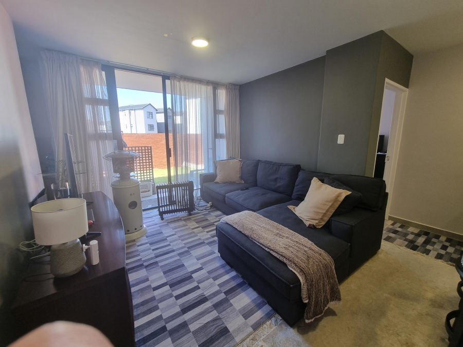To Let 2 Bedroom Property for Rent in Silver Lakes Gauteng