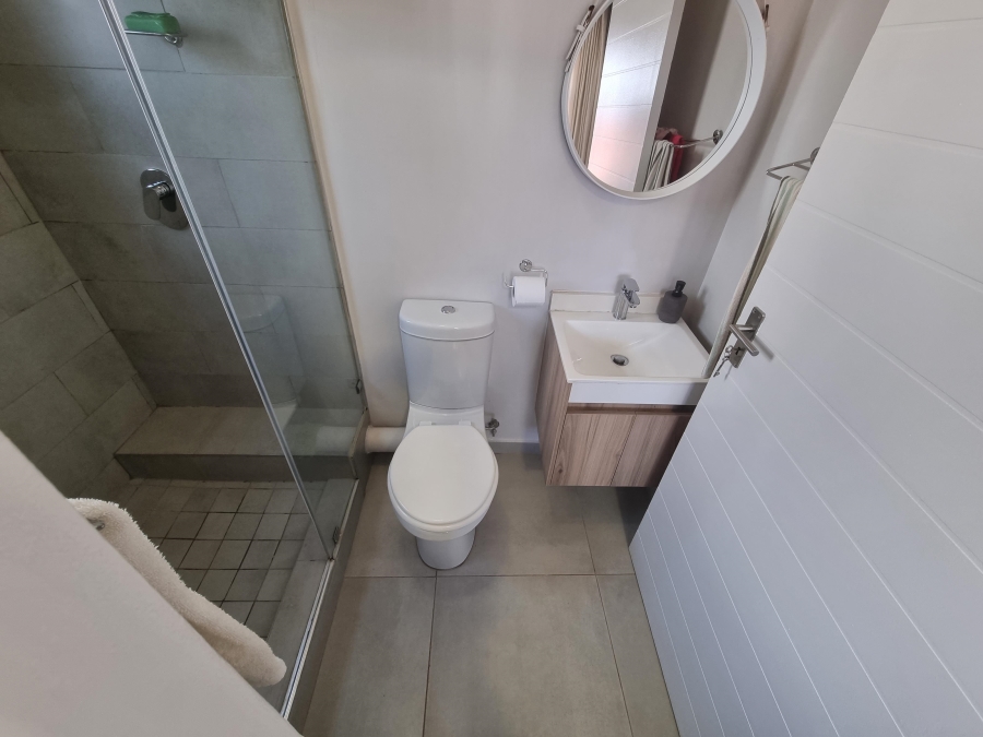 To Let 2 Bedroom Property for Rent in Silver Lakes Gauteng
