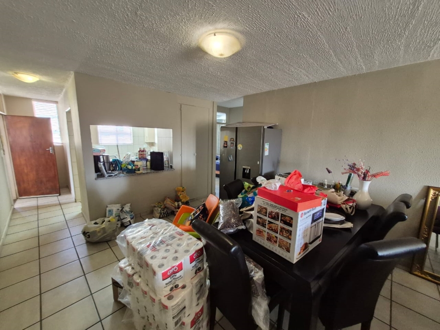 To Let 3 Bedroom Property for Rent in Queenswood Gauteng
