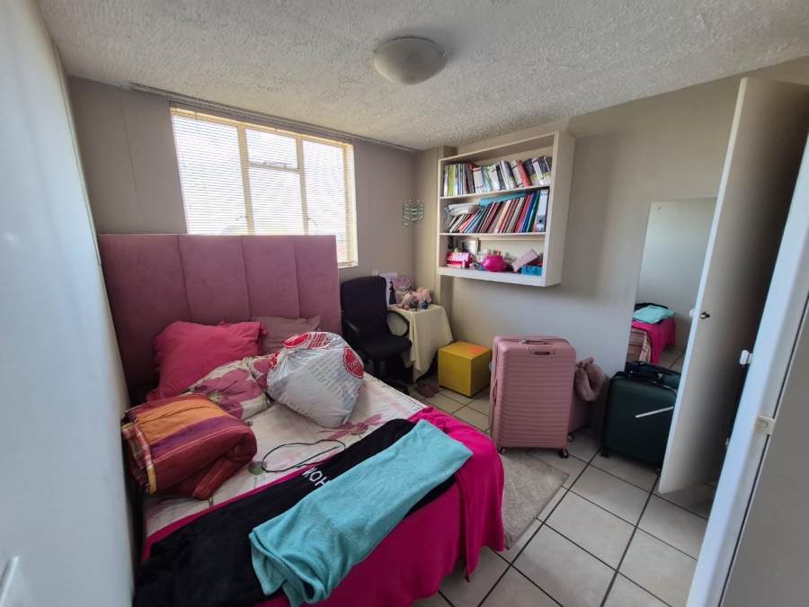To Let 3 Bedroom Property for Rent in Queenswood Gauteng