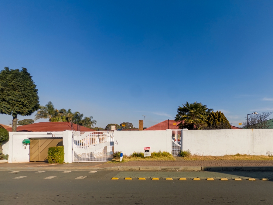 3 Bedroom Property for Sale in Homestead Park Gauteng