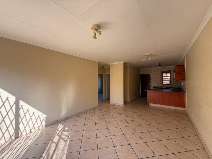 To Let 2 Bedroom Property for Rent in Amberfield Gauteng