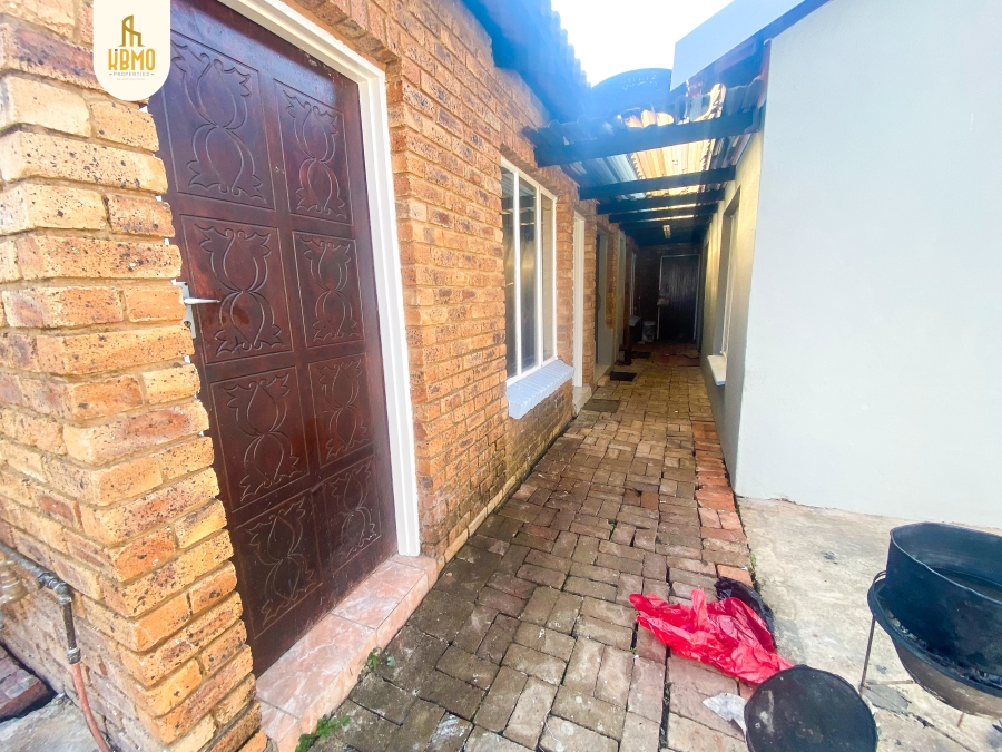 3 Bedroom Property for Sale in Danville Gauteng