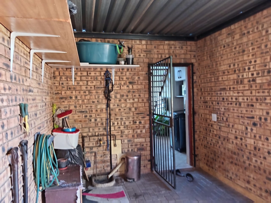 To Let 3 Bedroom Property for Rent in Honeydew Gauteng
