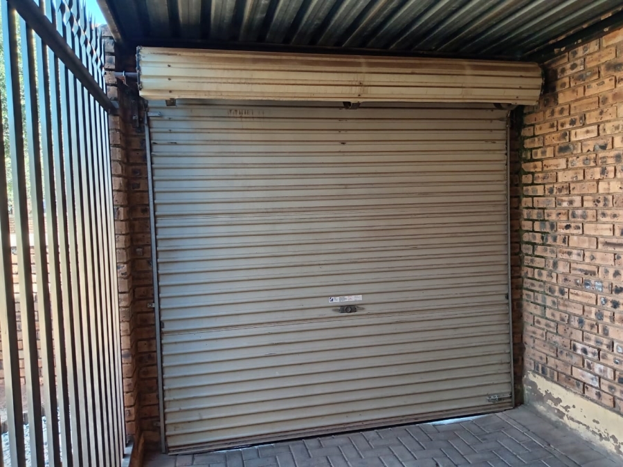 To Let 3 Bedroom Property for Rent in Honeydew Gauteng