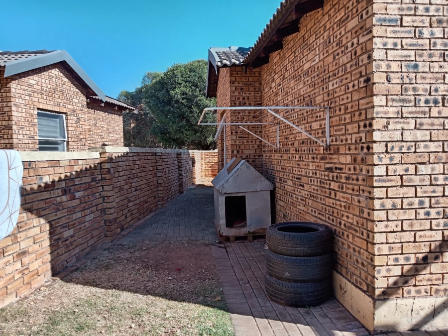 To Let 3 Bedroom Property for Rent in Honeydew Gauteng