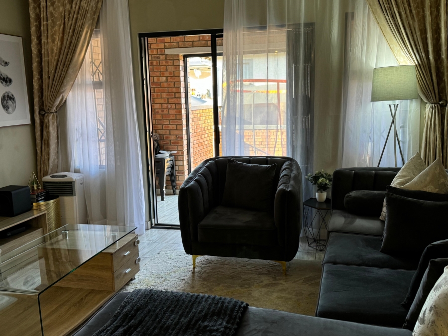 2 Bedroom Property for Sale in Noordwyk Gauteng