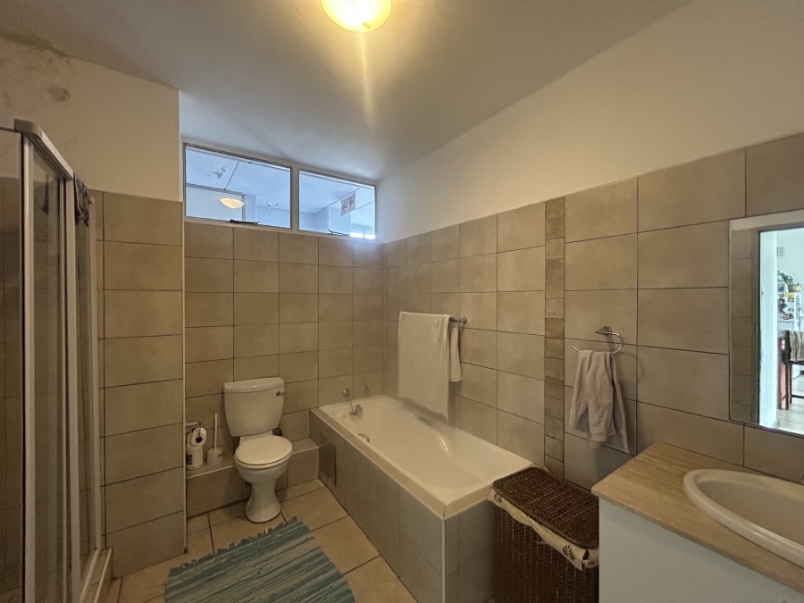 1 Bedroom Property for Sale in Elma Park Gauteng