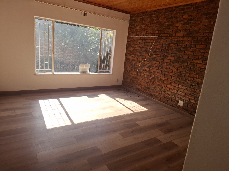 4 Bedroom Property for Sale in Pomona Gauteng