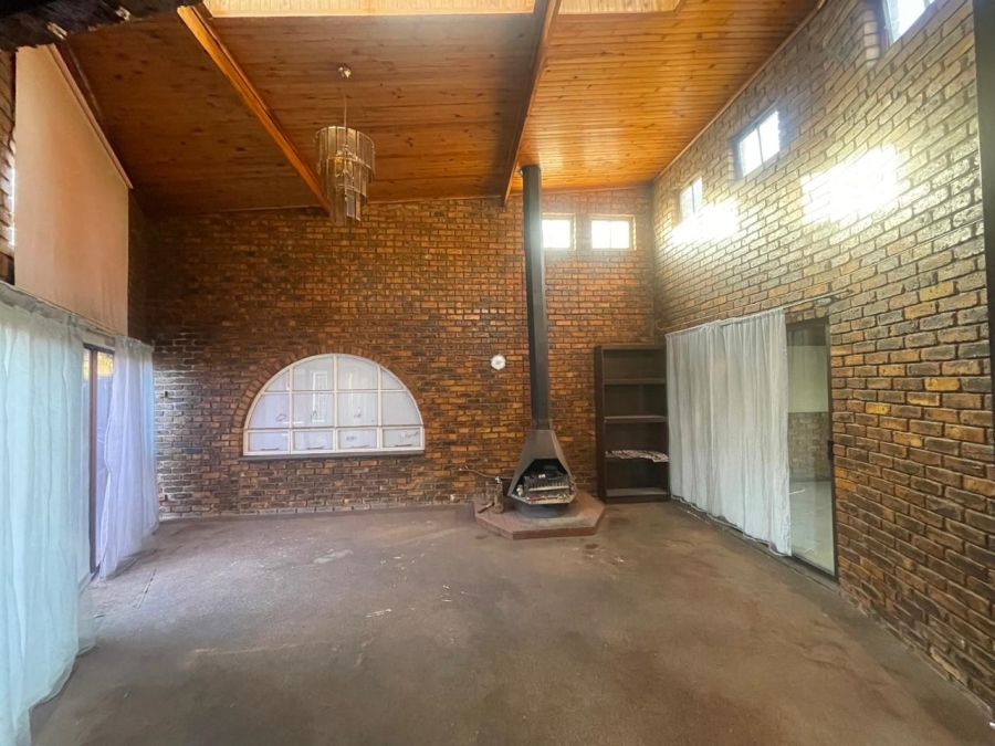4 Bedroom Property for Sale in Pomona Gauteng