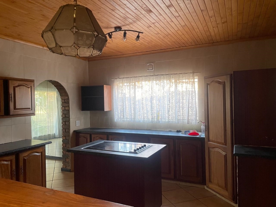 4 Bedroom Property for Sale in Pomona Gauteng