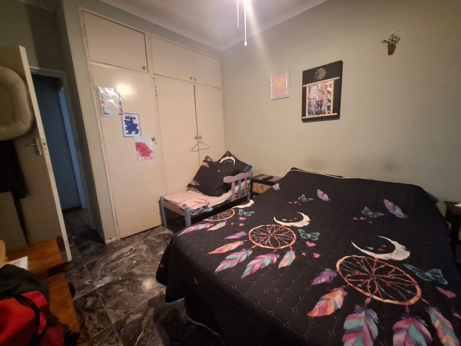3 Bedroom Property for Sale in Unitas Park Gauteng