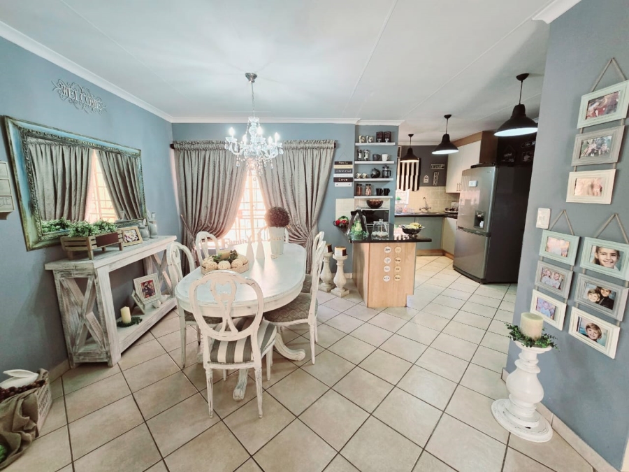 3 Bedroom Property for Sale in Sinoville Gauteng
