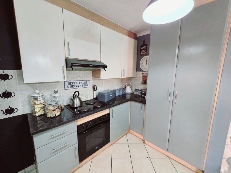3 Bedroom Property for Sale in Sinoville Gauteng