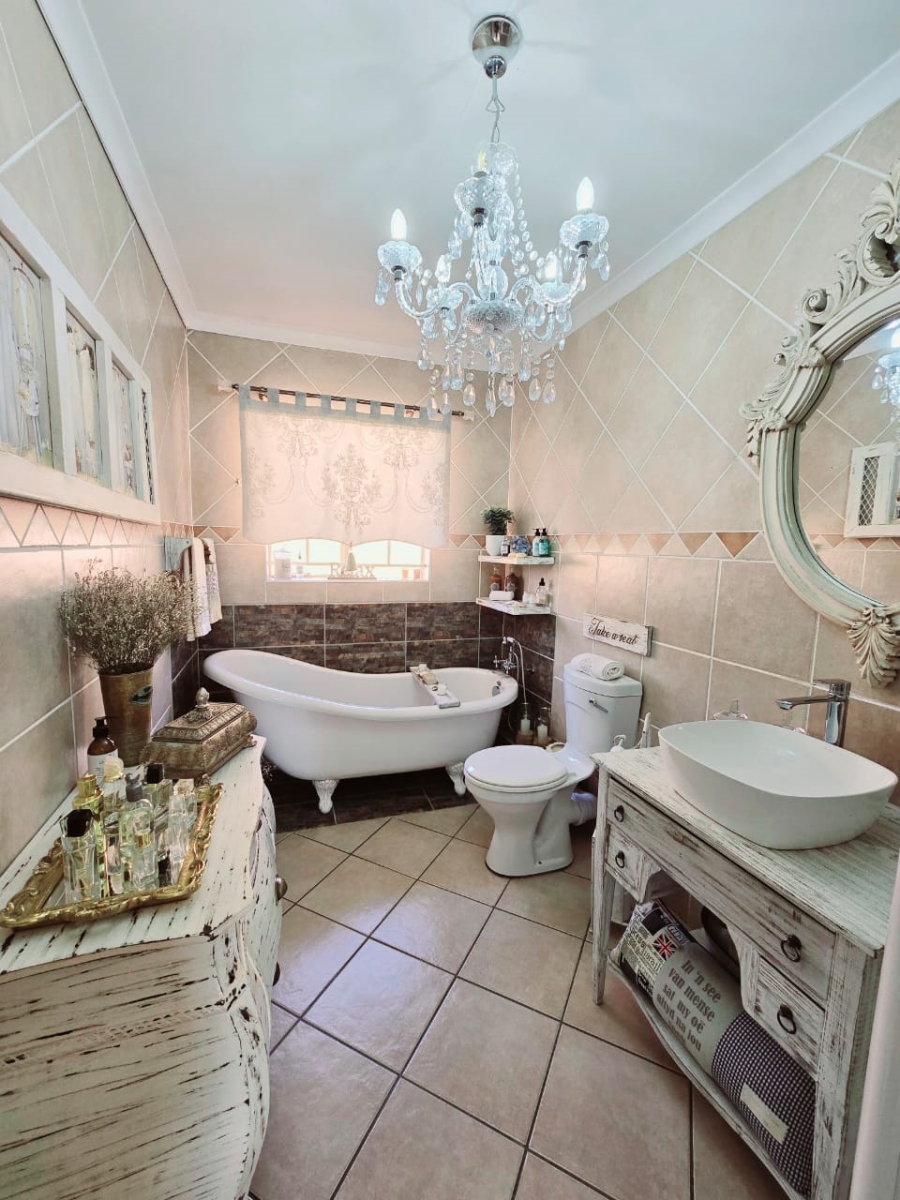 3 Bedroom Property for Sale in Sinoville Gauteng