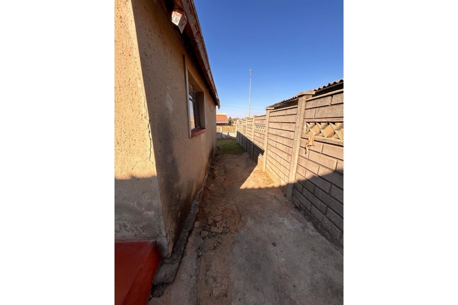 2 Bedroom Property for Sale in Mofolo South Gauteng