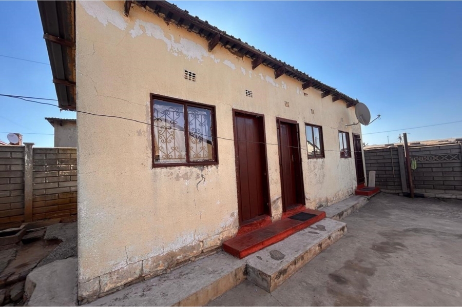 2 Bedroom Property for Sale in Mofolo South Gauteng