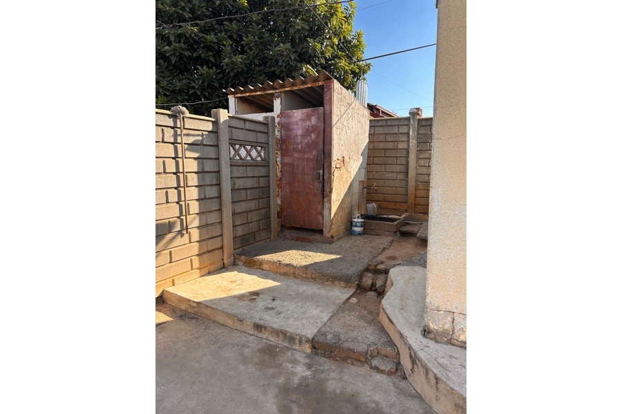 2 Bedroom Property for Sale in Mofolo South Gauteng