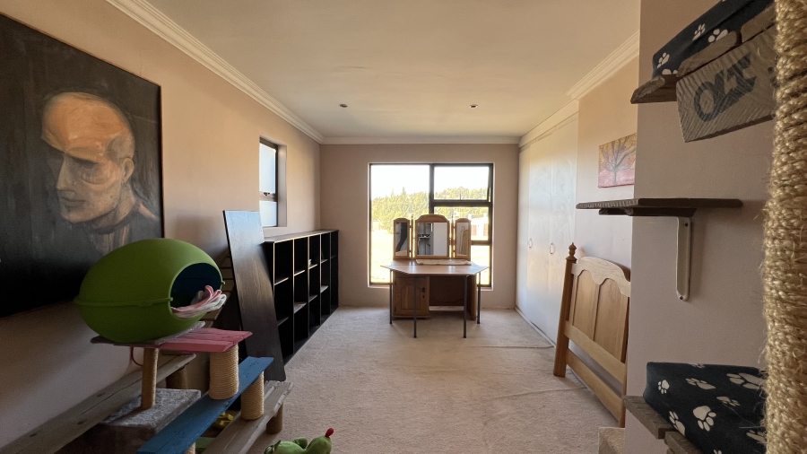 6 Bedroom Property for Sale in Blue Saddle Ranches Gauteng