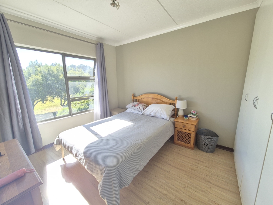 2 Bedroom Property for Sale in Greenstone Hill Gauteng