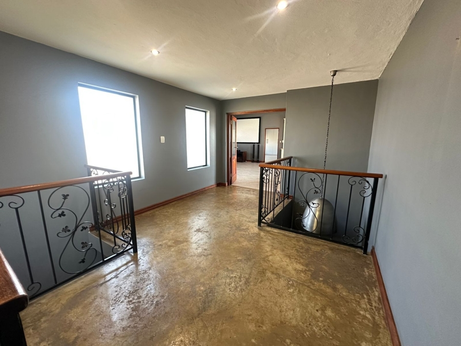 4 Bedroom Property for Sale in Midlands Estate Gauteng