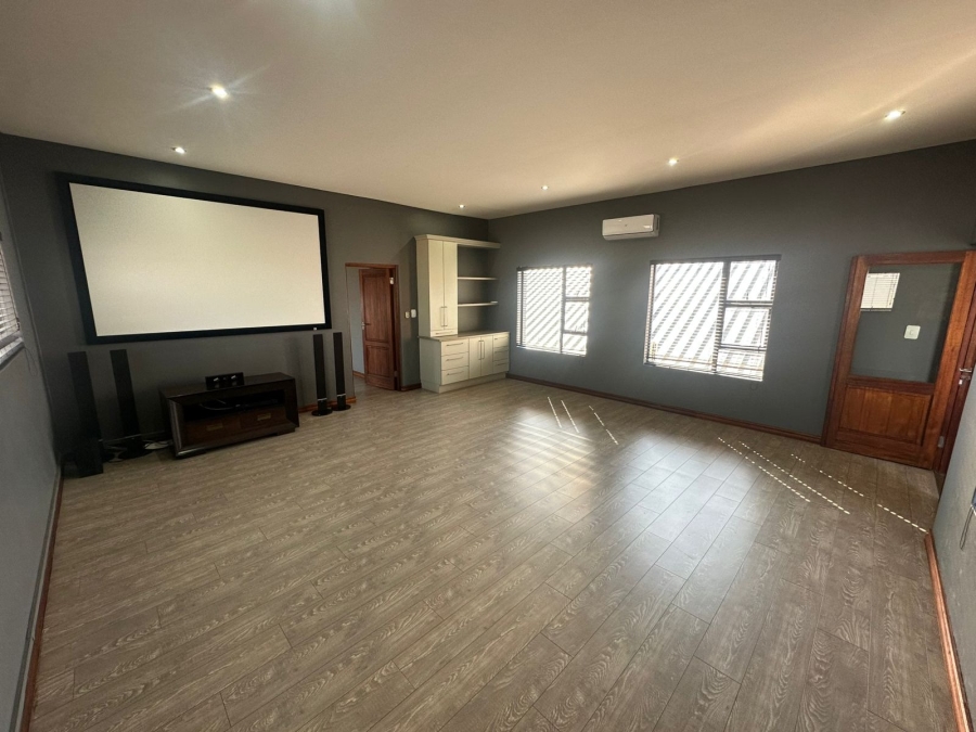 4 Bedroom Property for Sale in Midlands Estate Gauteng