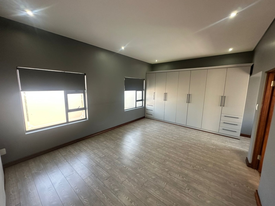 4 Bedroom Property for Sale in Midlands Estate Gauteng