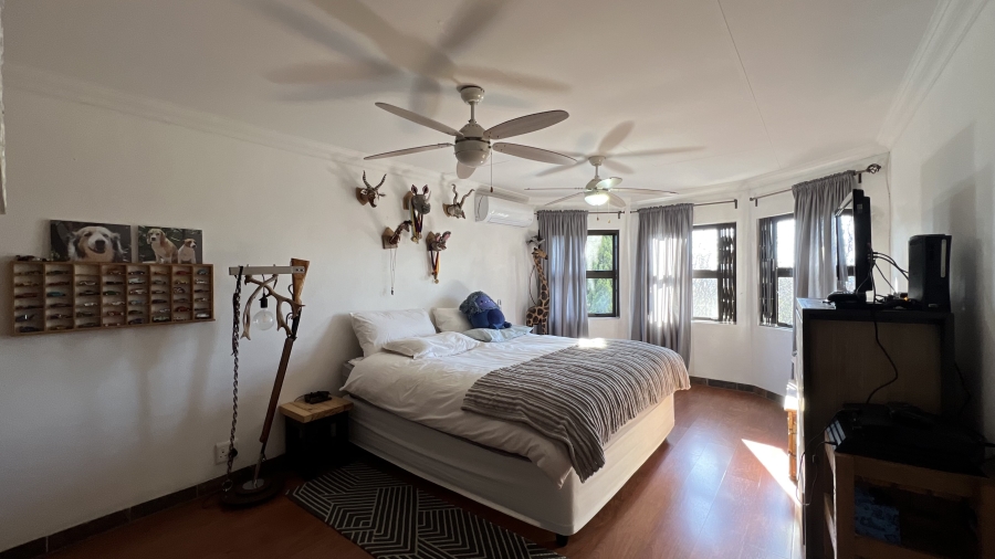 5 Bedroom Property for Sale in Blue Saddle Ranches Gauteng
