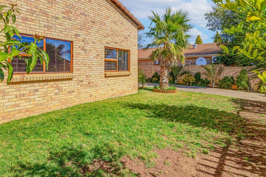 2 Bedroom Property for Sale in Craigavon Gauteng