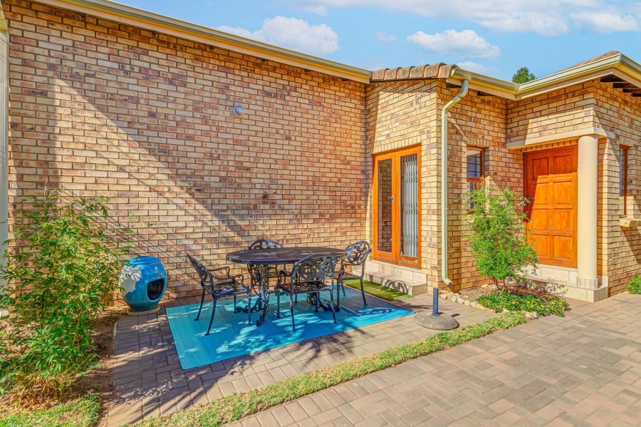 2 Bedroom Property for Sale in Craigavon Gauteng