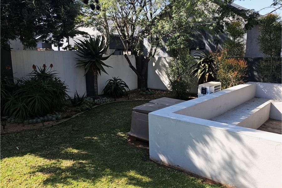 To Let 3 Bedroom Property for Rent in Midstream Meadows Gauteng