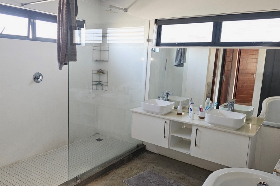 To Let 3 Bedroom Property for Rent in Midstream Meadows Gauteng