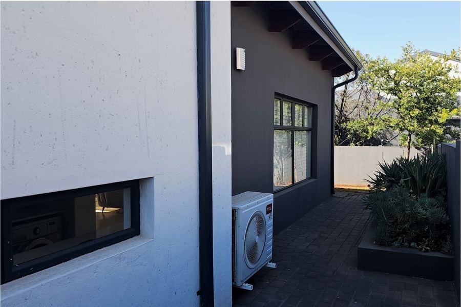 To Let 3 Bedroom Property for Rent in Midstream Meadows Gauteng