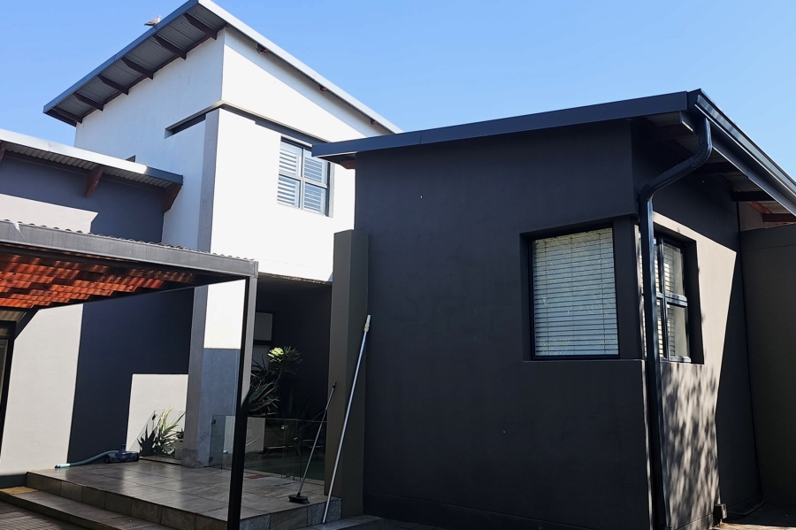 To Let 3 Bedroom Property for Rent in Midstream Meadows Gauteng