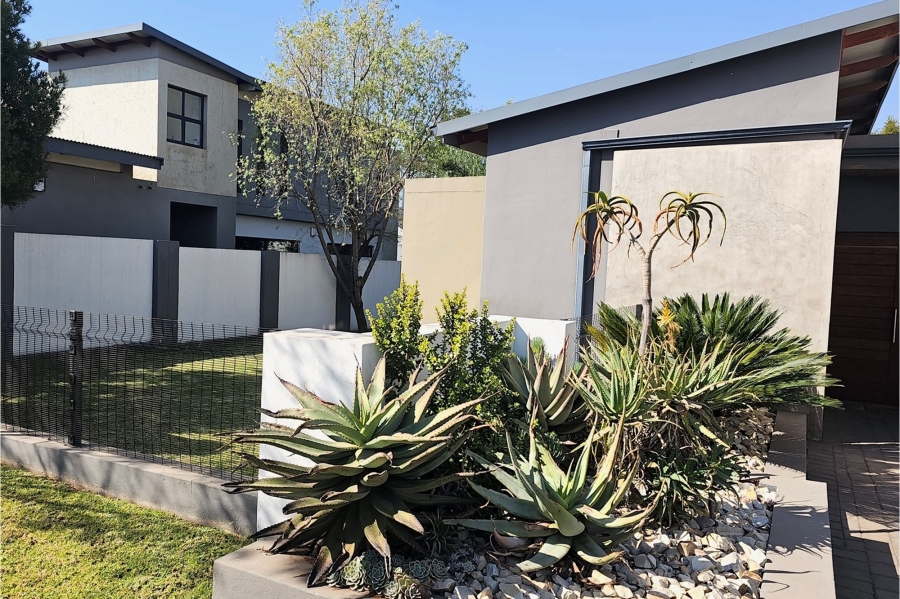 To Let 3 Bedroom Property for Rent in Midstream Meadows Gauteng