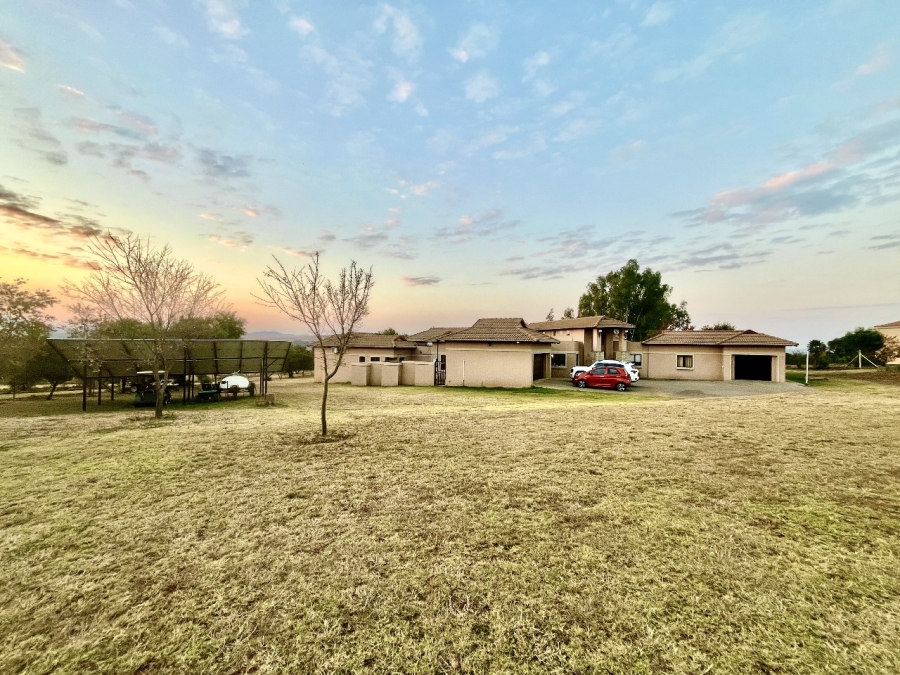 4 Bedroom Property for Sale in Blue Saddle Ranches Gauteng