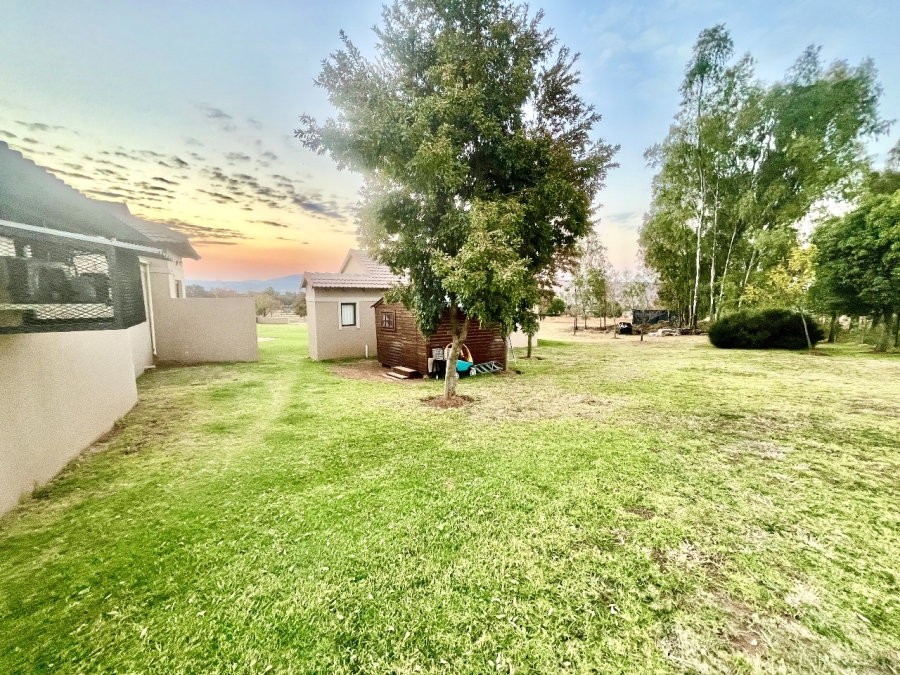 4 Bedroom Property for Sale in Blue Saddle Ranches Gauteng