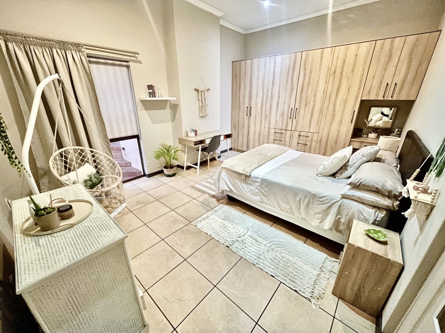 4 Bedroom Property for Sale in Blue Saddle Ranches Gauteng