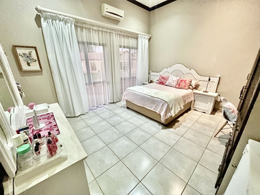 4 Bedroom Property for Sale in Blue Saddle Ranches Gauteng
