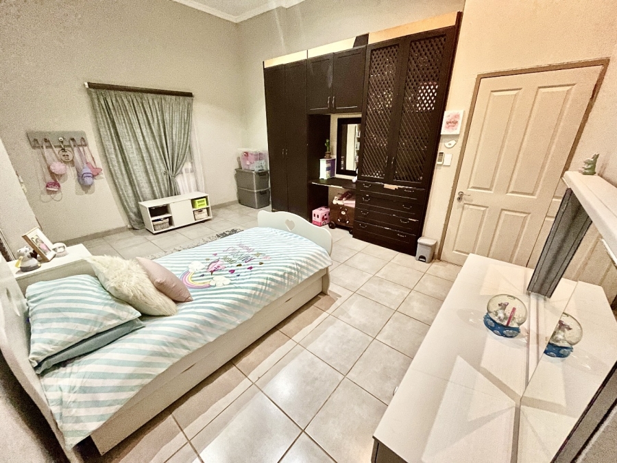 4 Bedroom Property for Sale in Blue Saddle Ranches Gauteng