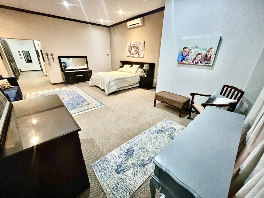 4 Bedroom Property for Sale in Blue Saddle Ranches Gauteng
