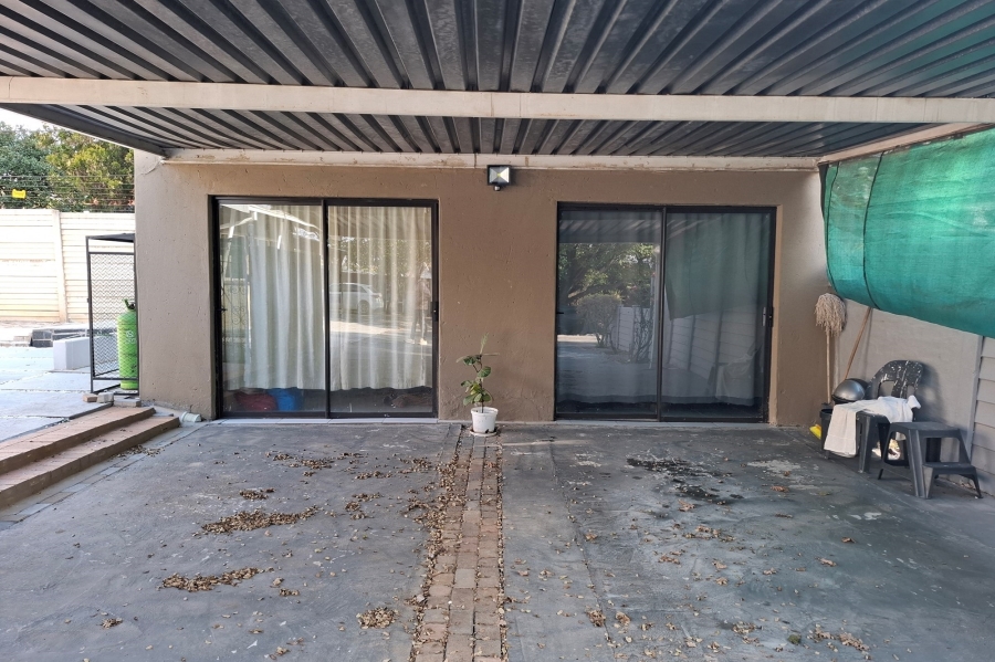 7 Bedroom Property for Sale in Montgomery Park Gauteng