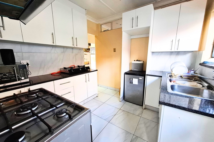 7 Bedroom Property for Sale in Montgomery Park Gauteng