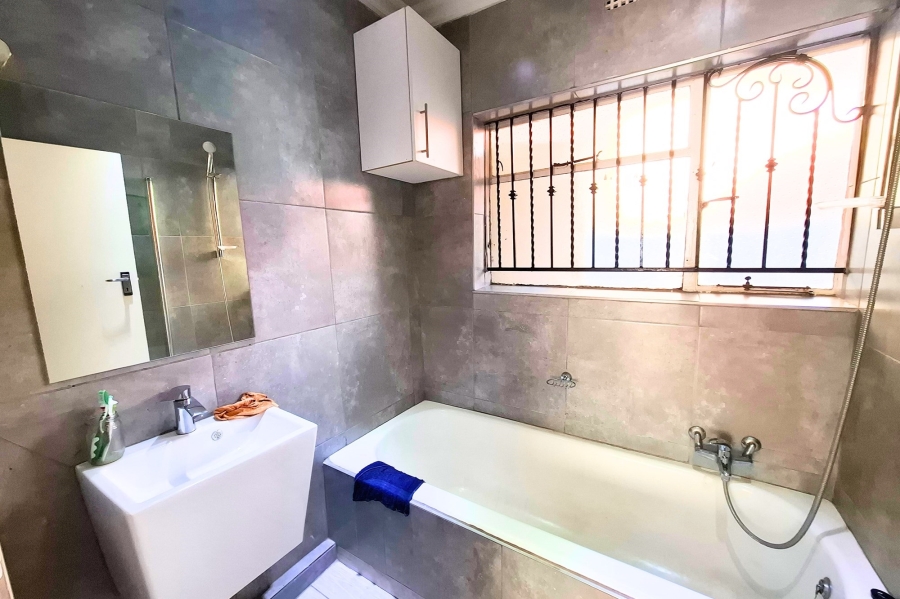 7 Bedroom Property for Sale in Montgomery Park Gauteng